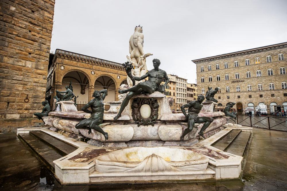 Florence Palazzo Uguccioni - Luxury Destination Club Italy
